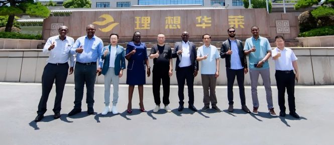 肯尼亚友人莅临理想华莱考察